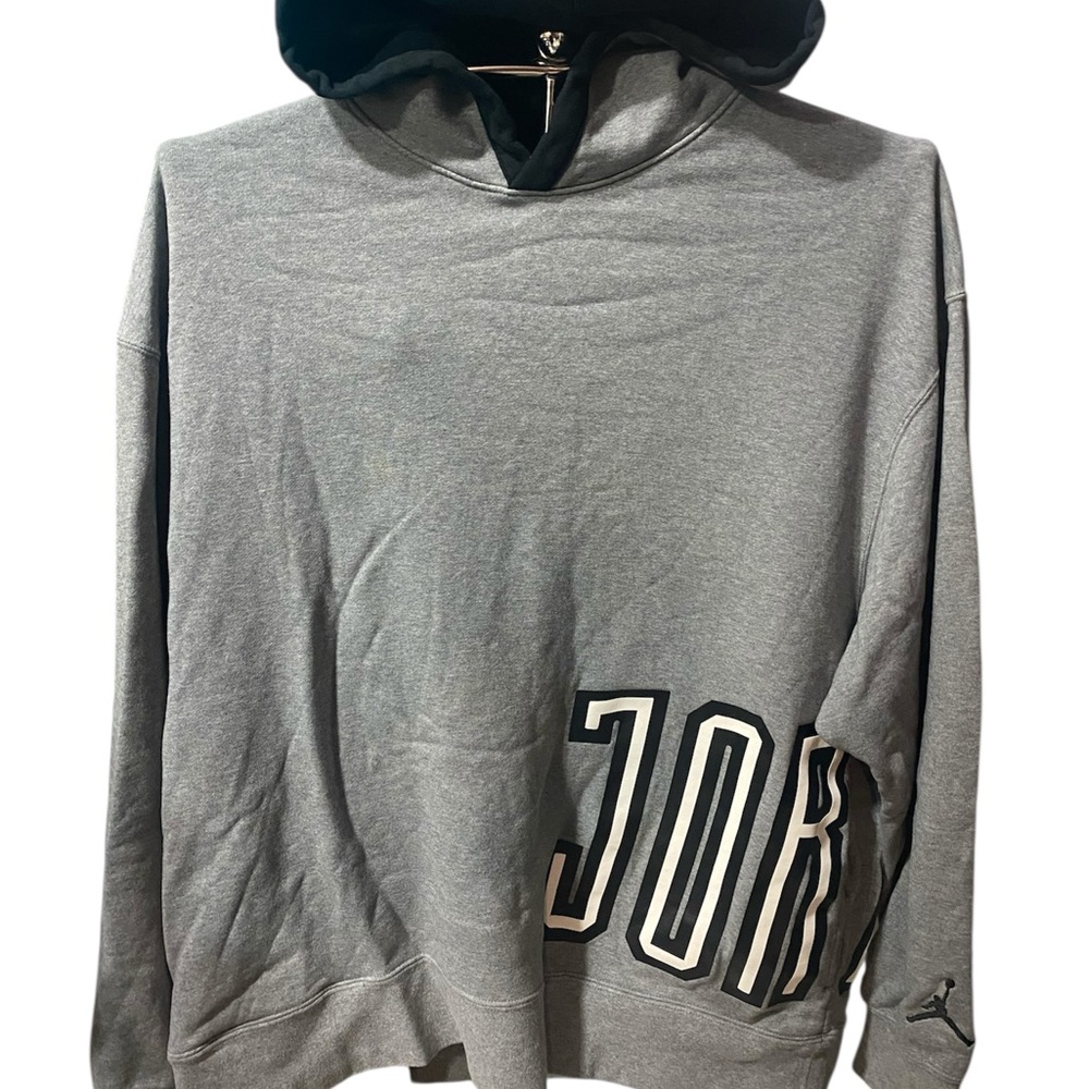 Vintage Jordan Men's Gray Hoodie with Black Accents